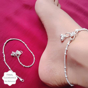 Traditional White Metal Anklet for All Occasions