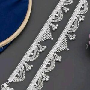 MISS VIBE Silver Snake Herringbone