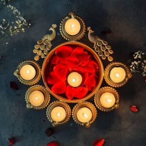 Homing Thistle Peacock Urli