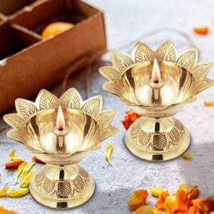 Crinikle Brass Diya (Pack of 2)