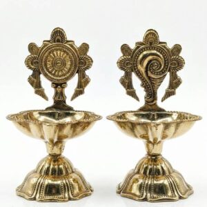 wowgloree Brass Diya Set (P2)